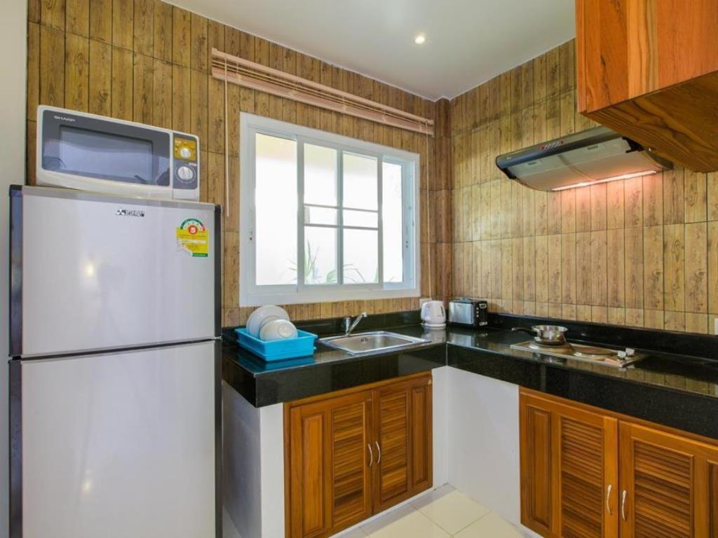 Lemon Tree Naturist Resort Naiharn Beach Phuket Екстериор снимка