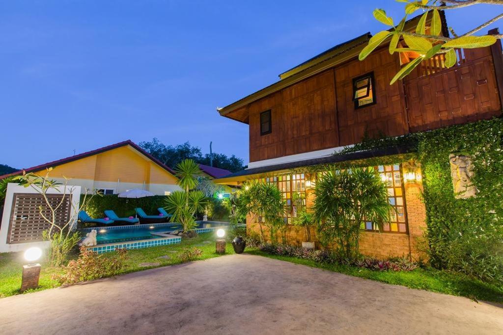 Lemon Tree Naturist Resort Naiharn Beach Phuket Екстериор снимка