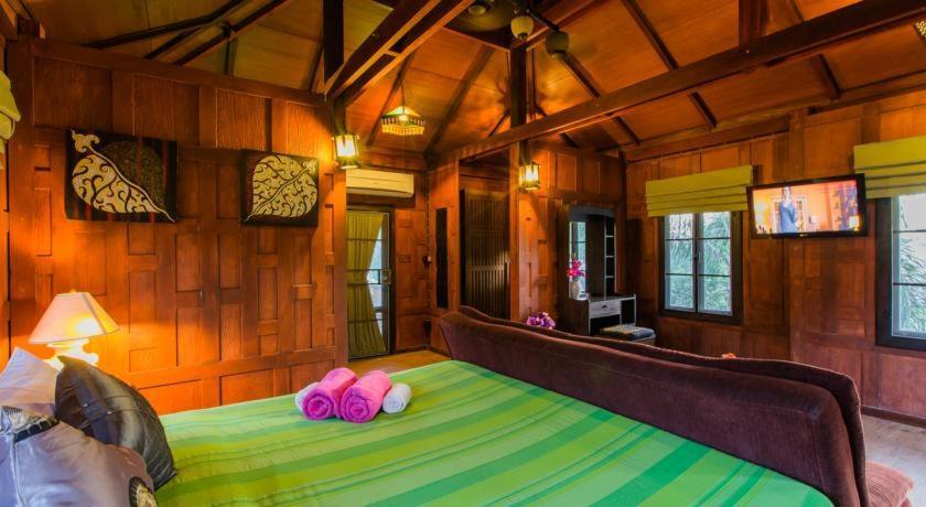 Lemon Tree Naturist Resort Naiharn Beach Phuket Екстериор снимка